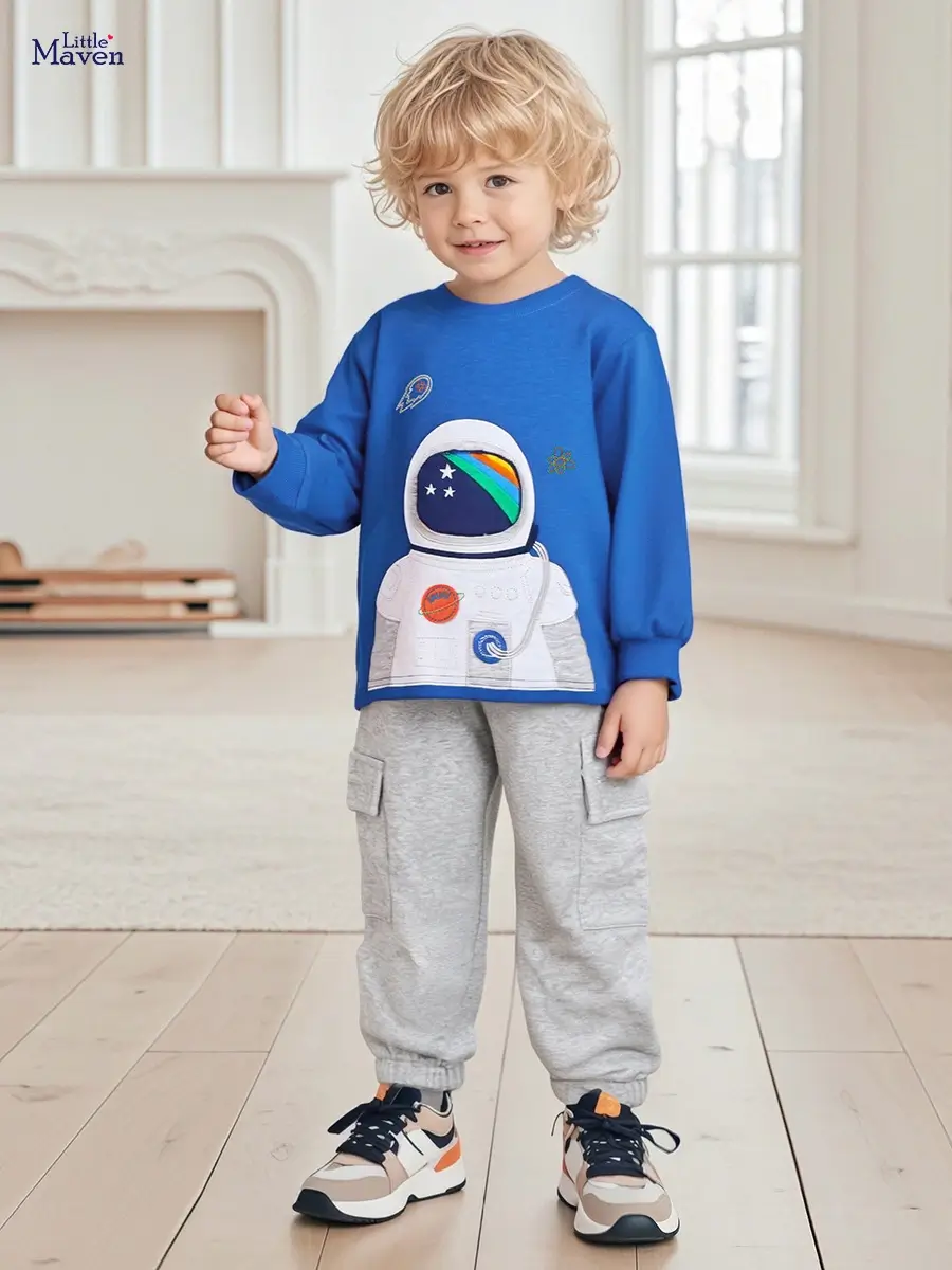 Little Maven Boys Astronaut Cotton Sweatshirt Pants Set 1 Little Maven Boys Astronaut Cotton Sweatshirt Pants Set