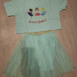 Little Maven Kid Girls Character Print Short-Sleeved Tee & Mesh Skirt Set photo review