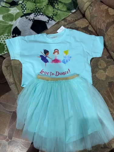 Little Maven Kid Girls Character Print Short-Sleeved Tee & Mesh Skirt Set photo review