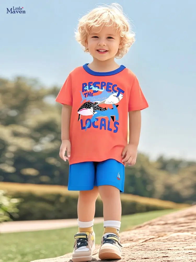 Little Maven Boys 2pcs Shark Pattern Cotton Short-sleeved T-shirt and Elastic Waist Shorts Set 1 Little Maven Boys 2pcs Shark Pattern Cotton Short-sleeved T-shirt and Elastic Waist Shorts Set
