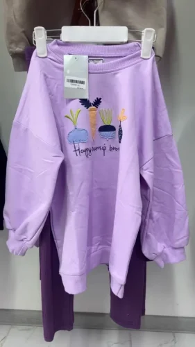 Little Maven Girls Cotton Sweatshirt & Pants Set with Carrot Embroidery photo review