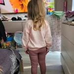 Little Maven Girls 2pcs 3D Character Print Cotton Sweatshirt and Pants Set photo review