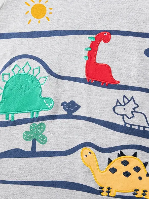 Little Maven Boys Dinosaur Appliqué Cotton Short-Sleeve T-Shirt and Striped Shorts Set 3 Little Maven Boys Dinosaur Appliqué Cotton Short-Sleeve T-Shirt and Striped Shorts Set - Image 3